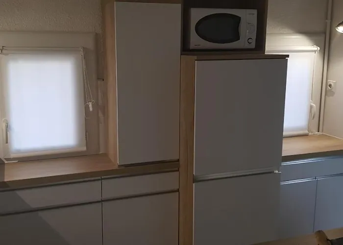 Les Pieds Dans Le Sable